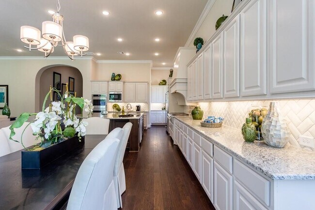 Photo - 2064 Bluestem Dr