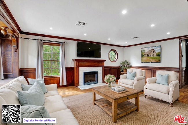 Photo - 5155 Densmore Ave