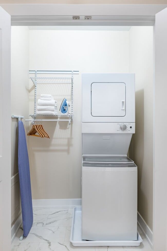 Building Photo - 19 S Wabash Ave