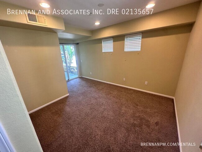 Photo - 2728 Farragut Rd Unidad #94