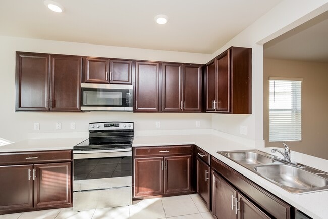 Photo - 5341 Shell Mound Cir