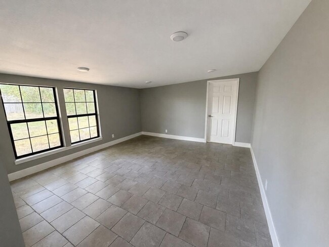 151 Darden Dr