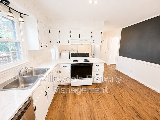 2312 Sierra Dr