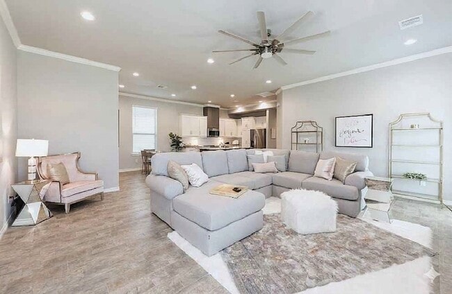 Photo - 3617 Kenyon Dr