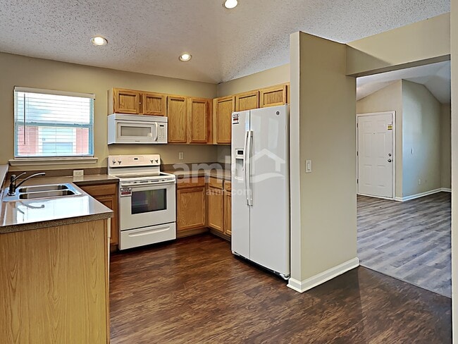 Photo - 976 Ashton Cove Terrace