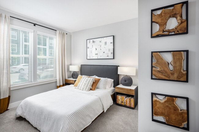 Broadstone Ingleside apartments — community photo