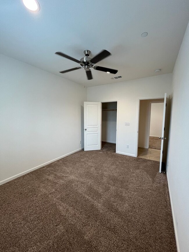 Photo - 4 Bedroom home! Coming soon NW Visalia!