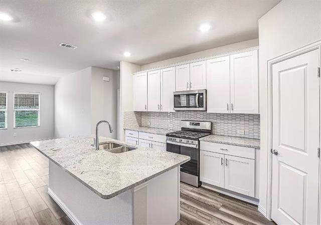 Photo - 2636 Oneida Ln