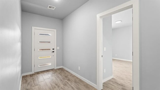 Photo - 520 Kearny Ln