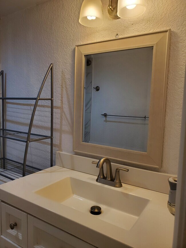 Photo - 11250 Royal Palm Blvd Unidad 11250