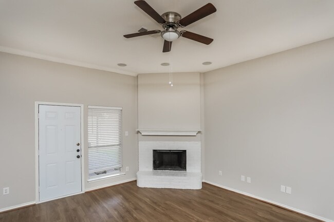 Photo - 7517 Estates