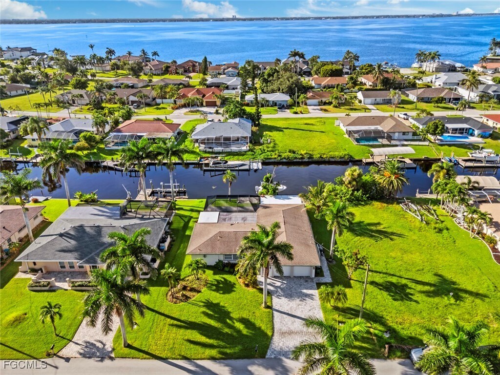 Photo - 2232 SE 27th St