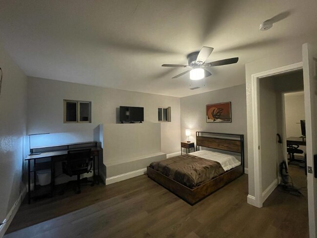 Photo - 196 Gamble Ave