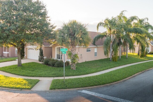 Photo - Beautiful Fully Furnished 4 Bedroom 3 Bathroom Pool Home!!!