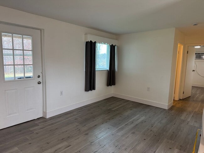 Photo - 4813 Sayre Ave Apartment Unit 4813 Sayre Ave.  1