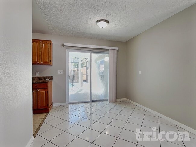 Photo - 5110 Cresthill Dr