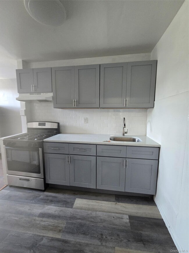 Building Photo - 116-71 Sutphin Blvd Unit 2