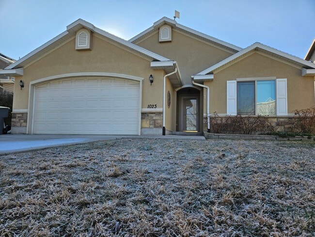 Photo - 1023 W Boston Ct