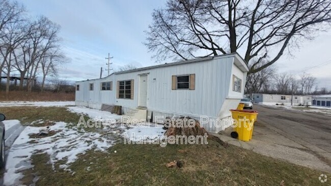 Building Photo - 2211 Dort Hwy Rental