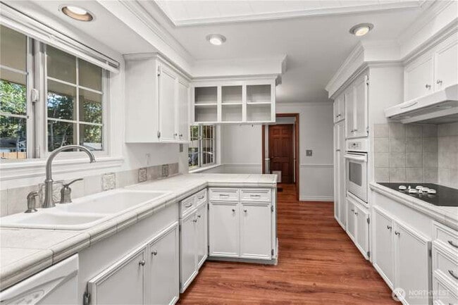 Photo - 7612 64th Ave W