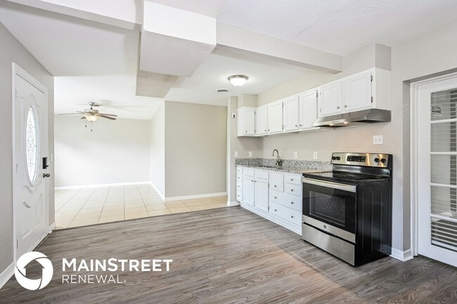 Photo - 671 Caliente Way