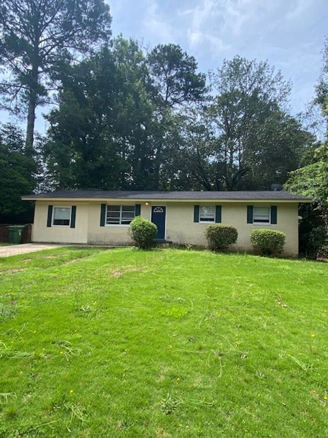 Building Photo - Quiet North Columbus Home