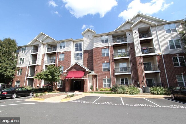 Building Photo - 1591 Spring Gate Dr. Unit 3406
