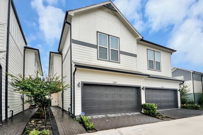 Photo - 2319 Silva Park Ln