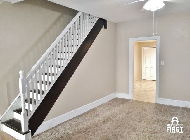 Photo - 5 Bed / 2 Bath Single Family Duplex