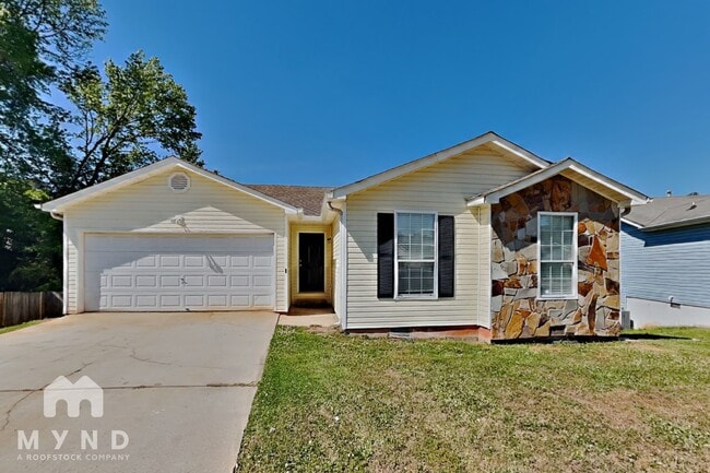 Building Photo - 534 Lakecourt Dr