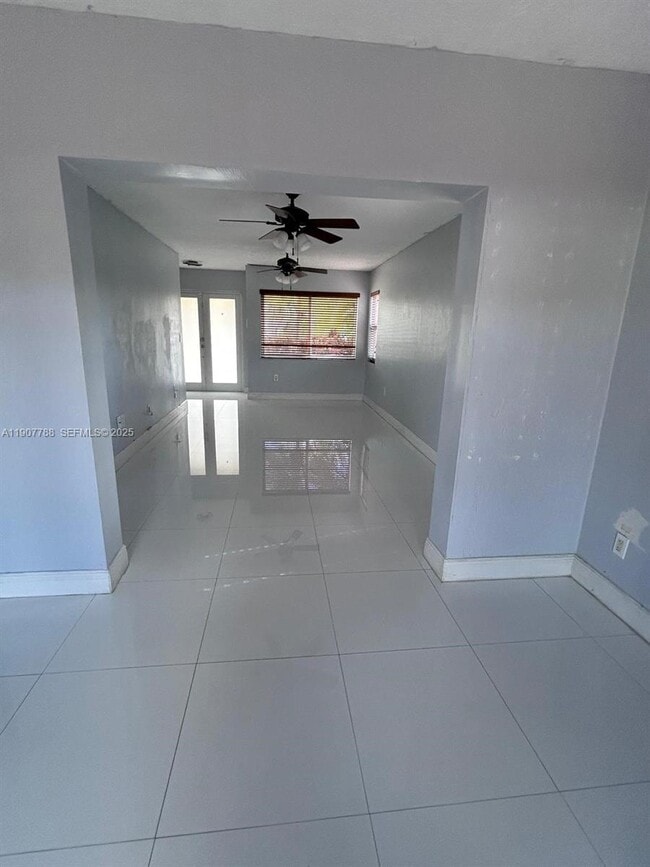 Photo - 10934 SW 146th Ave