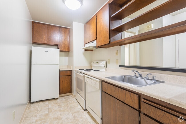 Lake Terrace Apartments