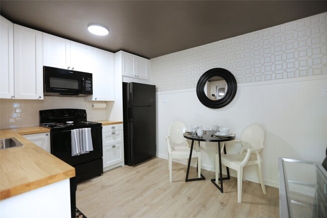 Photo - 2602 Ursuline St