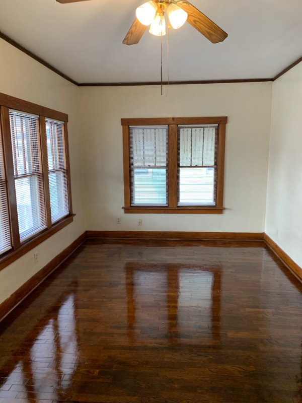 Photo - 520 SW 5th St