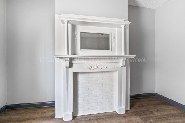 Photo - 957 Harrison Ave