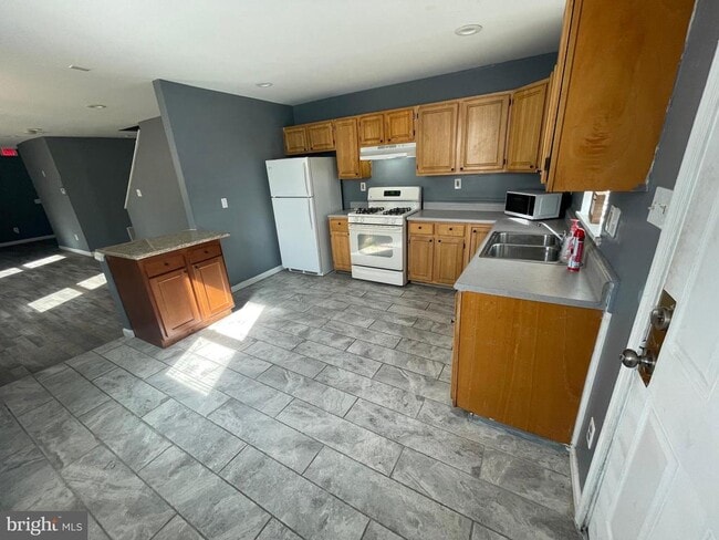 Photo - 2133 W Mulberry St