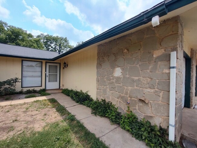 Northeast San Antonio 2 Bedroom 1 Bath Duplex - Northeast San Antonio 2 Bedroom 1 Bath Duplex Casa