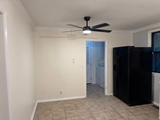 112 William Dr