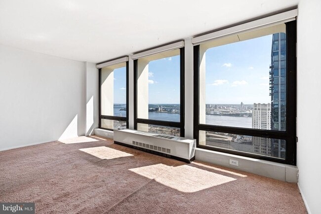 Photo - 200 Locust St Unidad 27F-N
