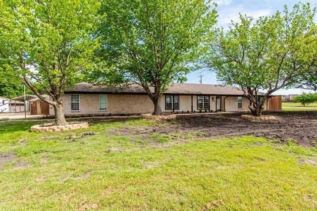 Building Photo - 16024 Plum Ln