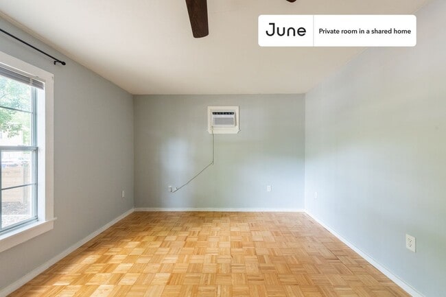 Photo - Room in Shared 3 bed/2 bath home Unit A