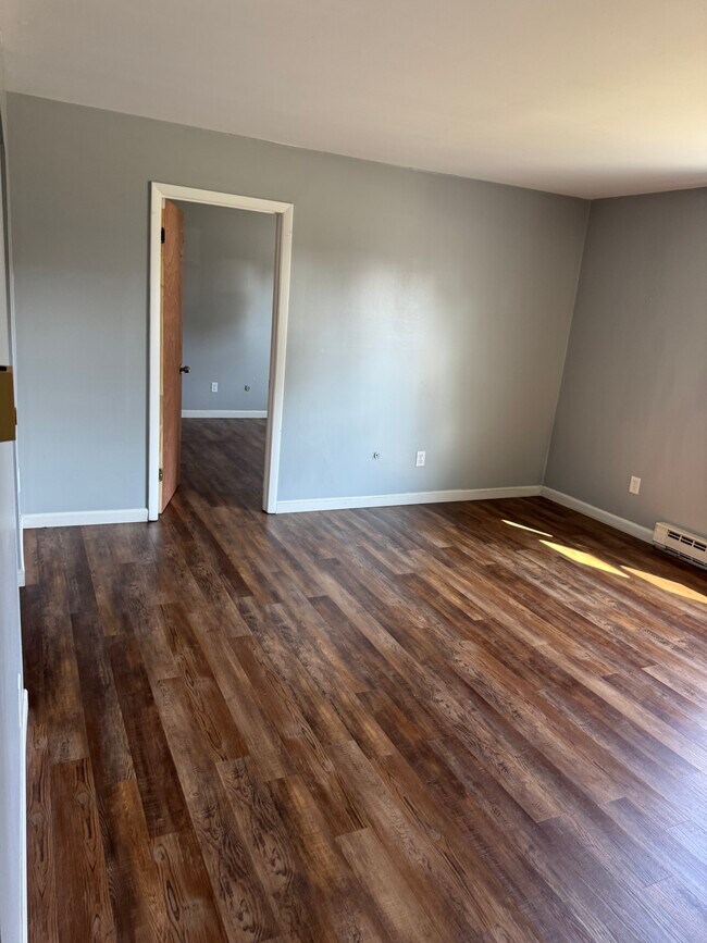 Photo - 425 Ontario St Unit 1 N