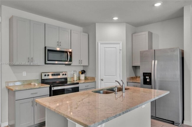 Photo - 3506 Joshua Tree St