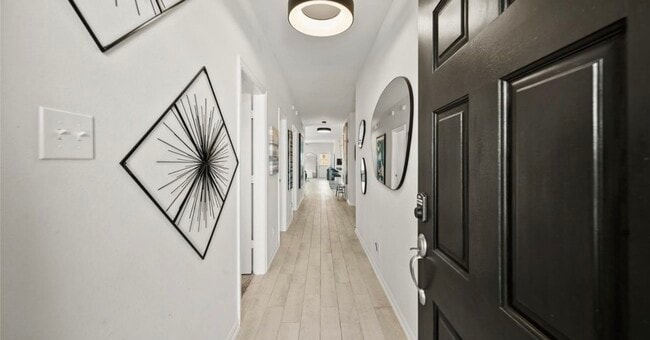 Building Photo - 1326 Ponderosa Pne Dr