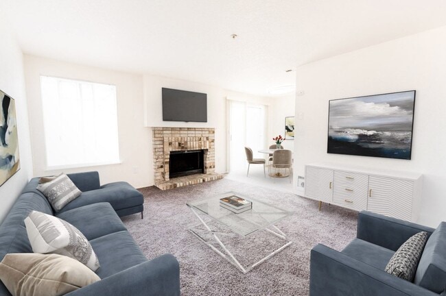 Photo - Crown Pointe Apartments