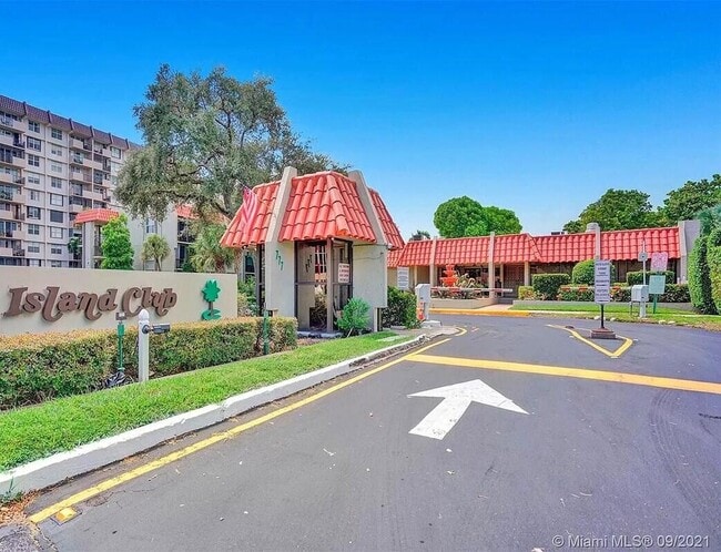 Building Photo - 777 S Federal Hwy Unit RP802