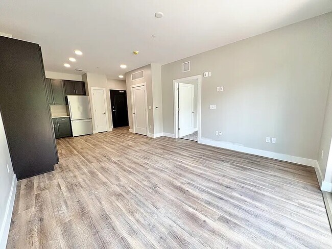1-Bedroom Standard Layout