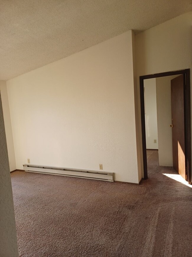 Photo - 4244 NE 7th Ave