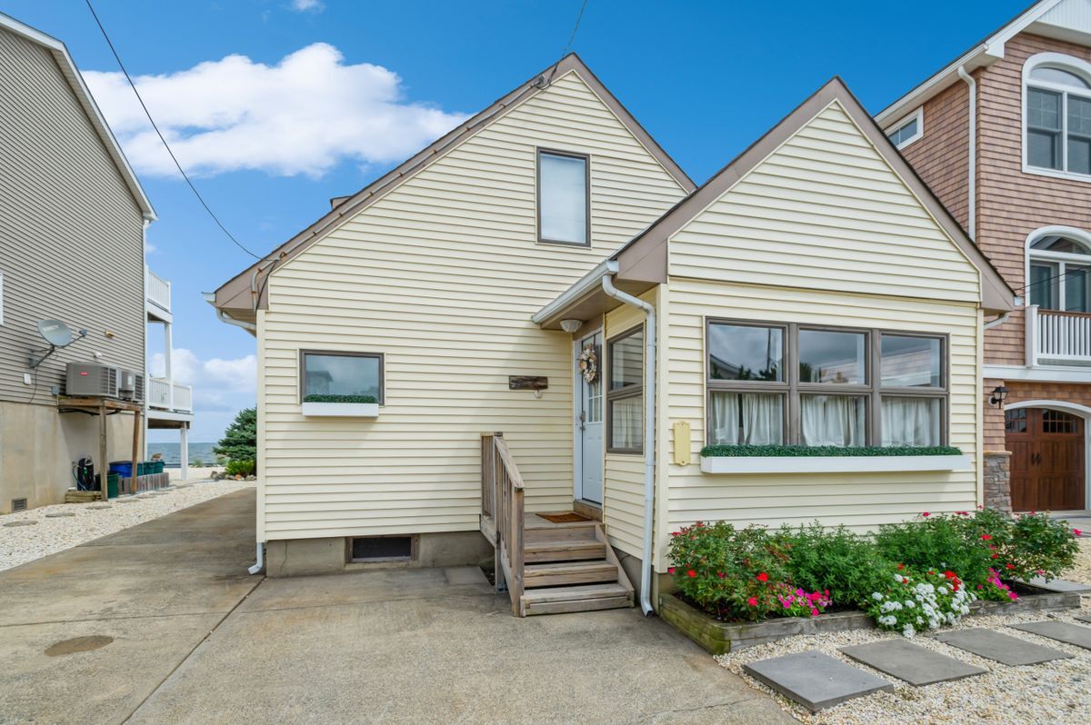 78 Sheridan - 78 Sheridan House