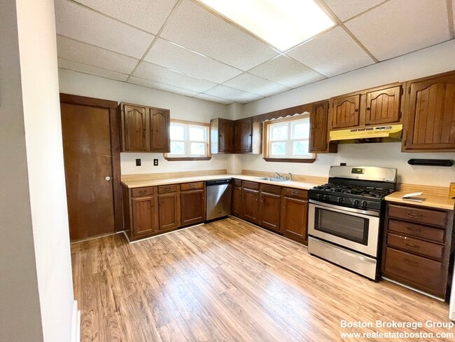 Photo - 28 Harbor View St Unit #3